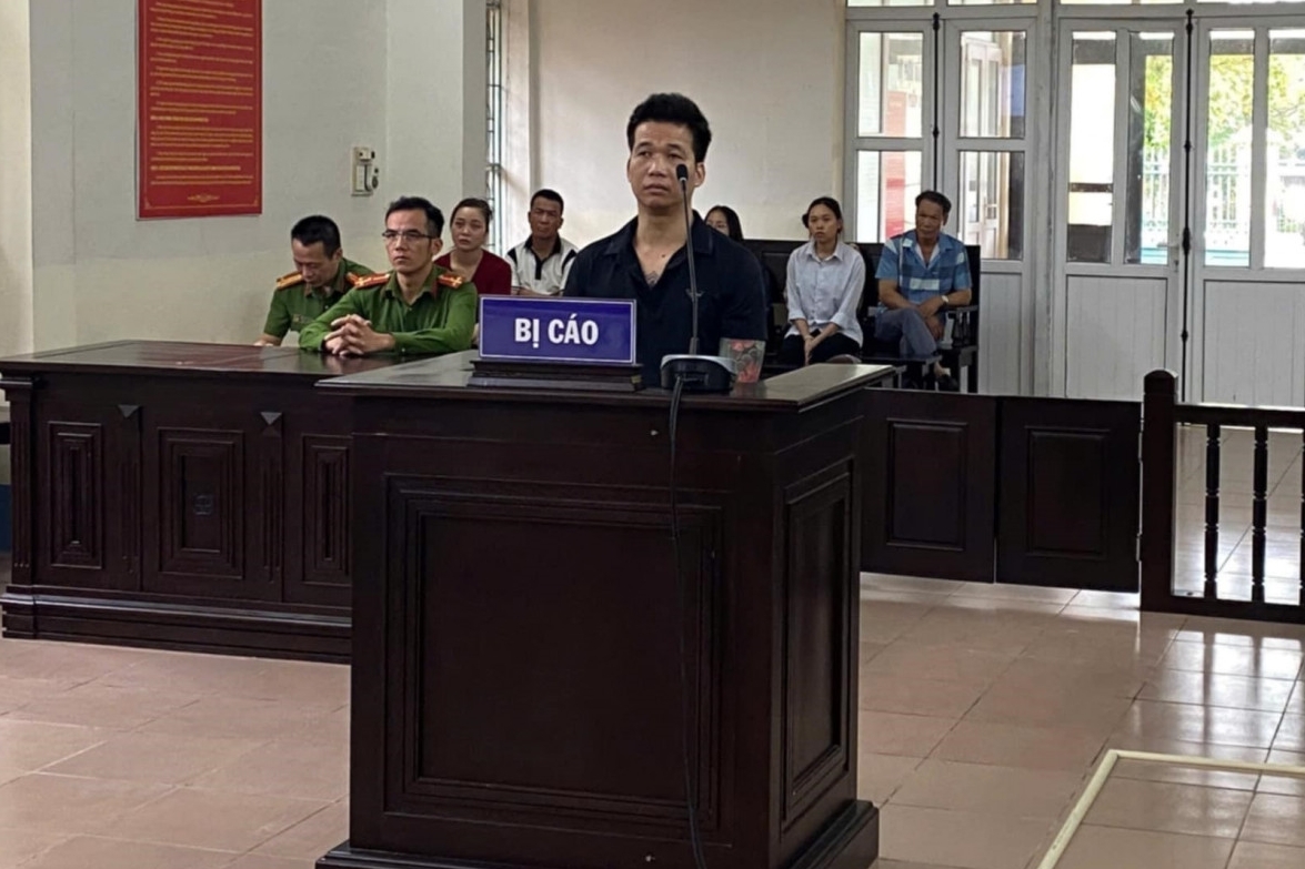Đối tượng mua bán và tổ chức sử dụng trái phép chất ma túy lĩnh án 16 năm tù